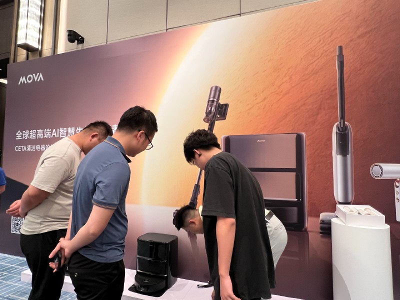 《姜松家电维修视频教程》本教程由资深维修师傅姜松亲自讲解，涵盖常见家电故障分析与实操，步骤详细易懂，手把手教你从入门到精通