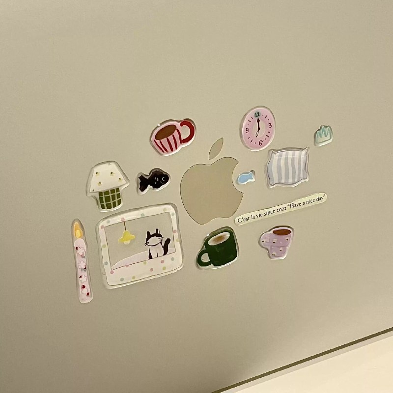 《500张吉伊卡哇合集》这份超萌合集收录了500张吉伊卡哇高清图片，涵盖多种风格与场景，从治愈系日常到奇幻冒险，每一张都能融化你的心