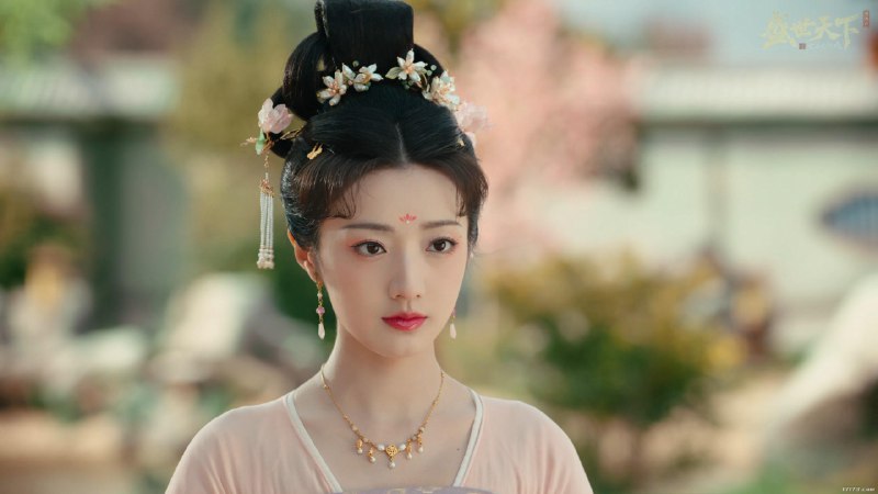 《时间新史》本书以颠覆性视角重构时间认知，将抽象概念融入日常叙事，通过科学哲思与人文关怀的交织，引领读者重新审视生命刻度