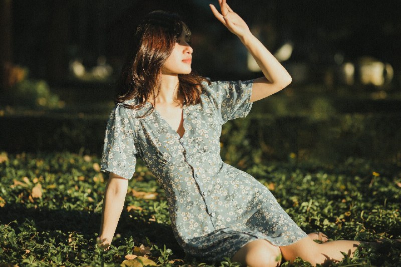 《 ipad微写实人物插画特训》课程从iPad绘画基础讲起，逐步深入五官、光影与服饰细节刻画，助你掌握微写实风格的绘制精髓