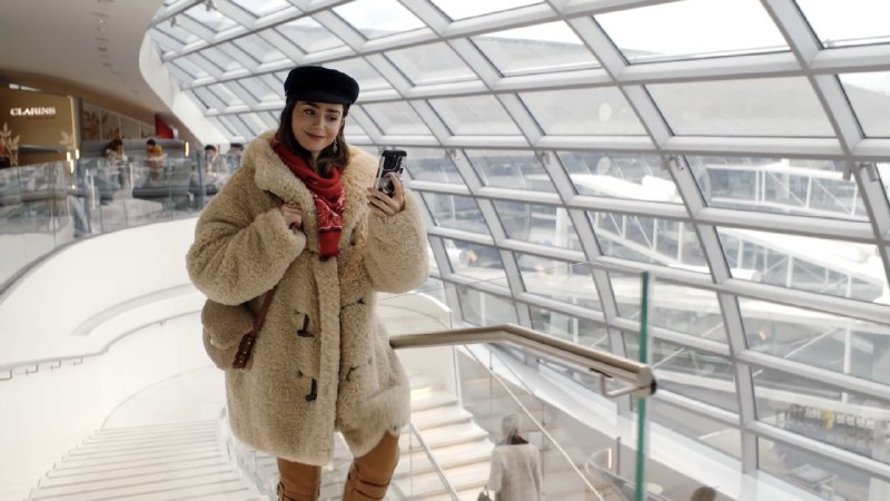 《胡子不拍车轻松汽车摄影全能课》课程从零开始手把手教学，无需昂贵器材，用手机也能拍出专业汽车大片