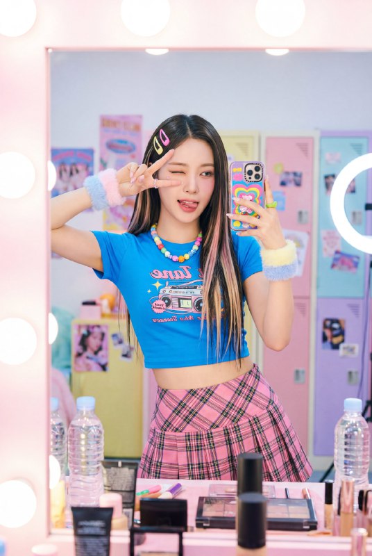 《Keep训练计划健身视频课程21天健身轻食计划》21天科学规划，每日跟练视频搭配营养轻食方案，助你高效燃脂、塑造体型