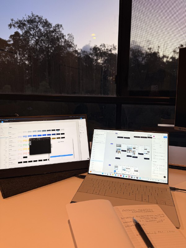 《UI教程20小时入门UI设计》本教程专为新手设计，浓缩核心知识，20小时快速掌握UI设计流程与实用技巧