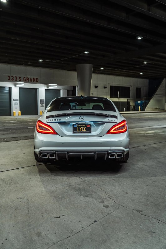 《Cls同学》Cls同学以独特的视角捕捉日常中的不凡，用细腻笔触勾勒青春记忆