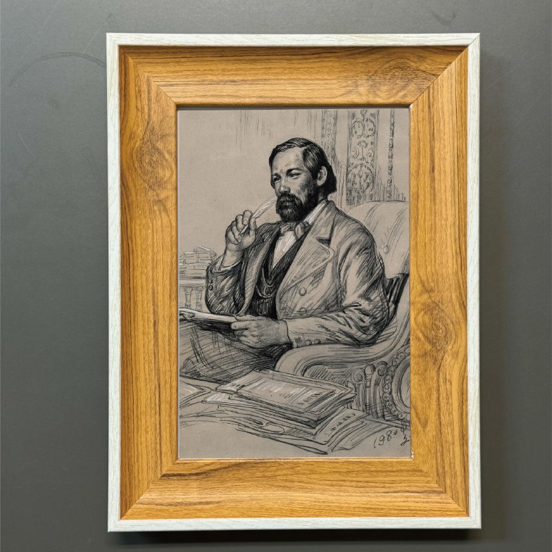 《马列宁合集》这部合集系统收录了马克思主义与列宁主义的经典文献，涵盖哲学、政治经济学和科学社会主义的核心论述，为理解革命理论发展脉络提供了权威文本