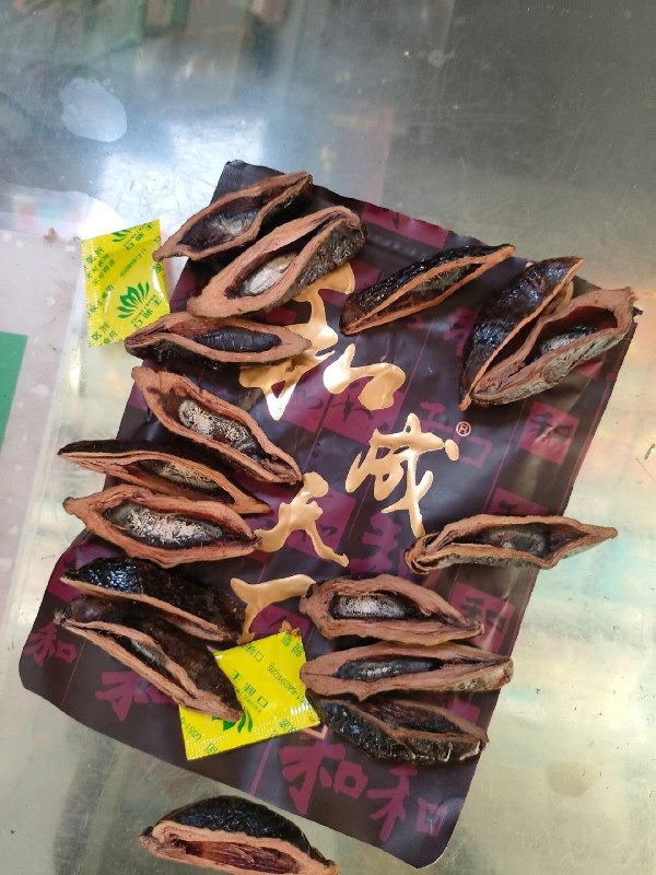 《器成天下》作品以器物为媒，串联起千年技艺与人文温度，在考究的细节中展现匠人精神与时代回响