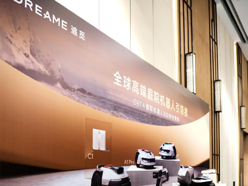 《港口城市与解锁世界：一部新的蒸汽时代全球史》本书打破传统欧洲中心视角，以全球港口城市为枢纽，重新编织蒸汽时代的互联网络