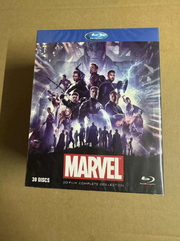 《漫威超级英雄双语故事集（套装共10本）》精选钢铁侠、蜘蛛侠等十位高人气英雄的经典故事，中英双语对照，附赠地道美式发音音频