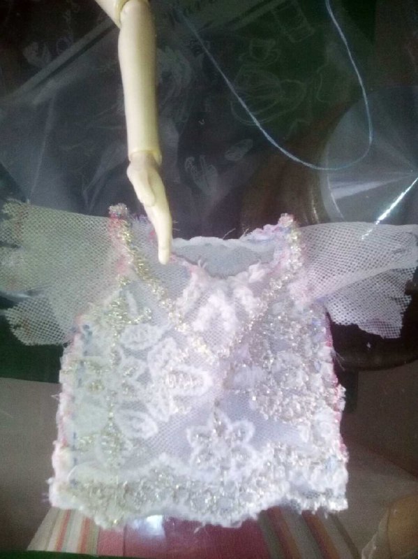 《伍凌枫琶音训练营+前卫吉他编配与创作》课程不仅系统提升琶音技巧，更注重实战应用，深入讲解如何将琶音融入前卫吉他编曲，激发创作灵感