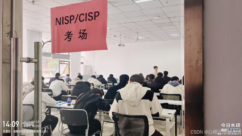 《Wireshark协议分析从入门到精通》本书从抓包配置到高阶技巧逐步深入，结合真实案例剖析TCP/IP、HTTP等核心协议，同时涵盖无线安全与VoIP分析实战，帮助读者快速掌握网络排查与安全攻防的核心能力，适合从初学者到工程师的进阶需求