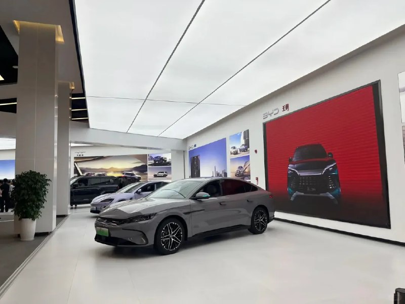 《麻省理工学院公开课：电路与电子学Agarwal》本课程由MIT教授Anant Agarwal主讲，以清晰直观的演示和生动比喻，将抽象的电路与电子学原理变得通俗易懂