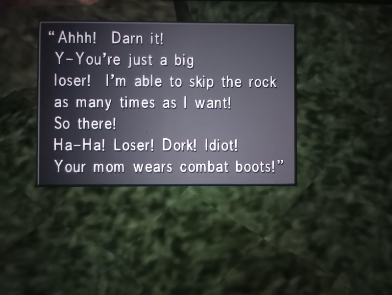 《英语口语1000句4套》精选日常高频场景，覆盖生活、旅行、职场与社交四大主题，每套对话实用生动，辅以关键句型与替换练习，帮助学习者快速掌握地道表达，突破口语瓶颈，自信应对真实交流