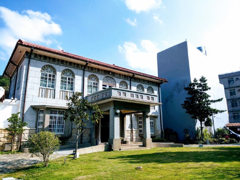 《黑光网校影楼新娘重彩造型设计姜洋》姜洋老师亲自授课，系统解析影楼新娘重彩造型精髓