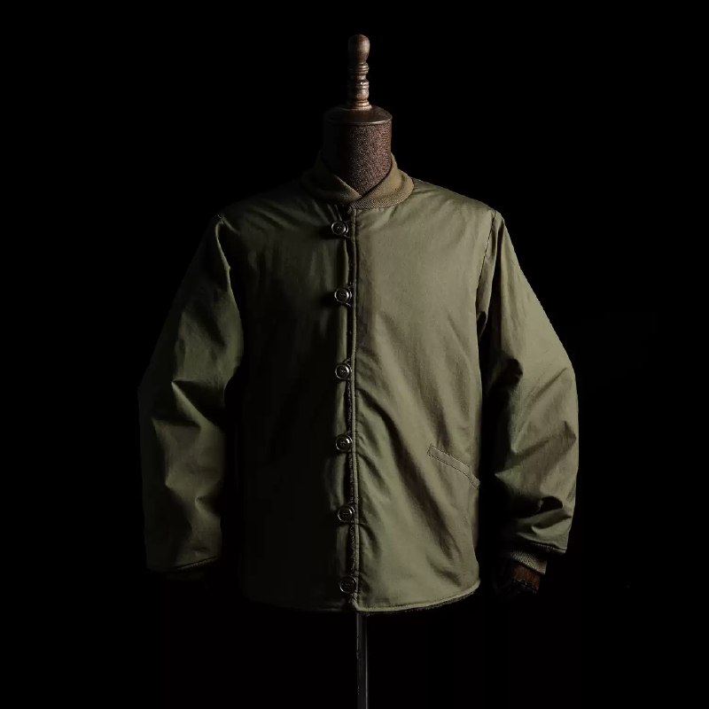 《丘吉尔世界大战丛书(第一次世界大战回忆录、第二次世界大战回忆录)》丘吉尔以亲历者与决策者的双重身份，带领读者深入两次世界大战的核心现场