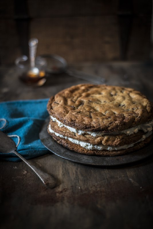 《海洋饼干21天纤细腰腹训练课-根据东方女性的身体结构特点设计的全方位腰部塑形计划》专为东方女性身形定制，21天科学训练精准塑形，融合核心强化与脂肪燃烧，高效收紧腰腹线条