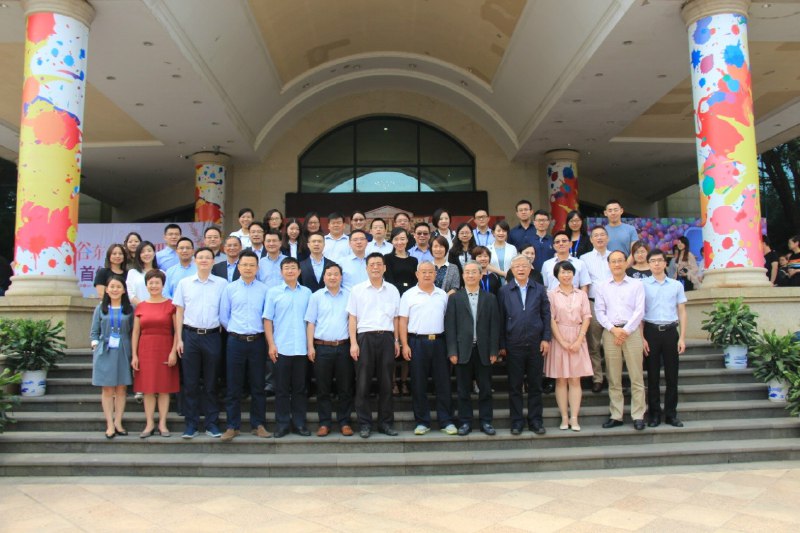 《李建伟-2024公司法新规逐条精讲》逐条解析2024公司法新规要点，结合实务案例剖析条款变化与适用场景，帮助法律从业者快速掌握修法精髓，提升企业合规与风险应对能力