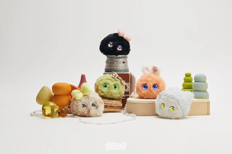 《6天缓解焦虑》本书提供一套科学有效的6天自助方案，每日聚焦一个核心主题，通过简单易行的心理练习与实用工具，帮助读者快速识别焦虑源、打破负面思维循环，在短期内重建内心平静，适合现代生活节奏下渴望高效缓解情绪压力的人群