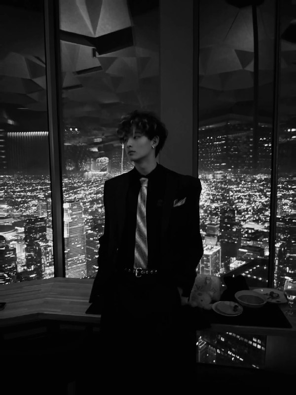 《沈逸：白宫里的主角们》沈逸犀利剖析白宫权力生态，以独特视角解读美国政治内核