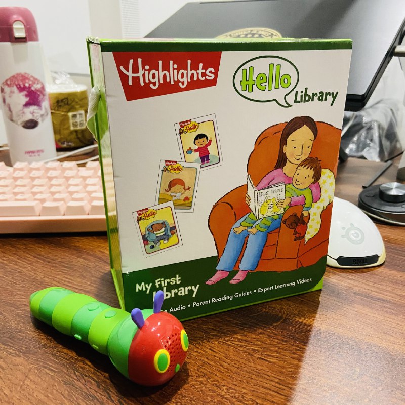 《一个胖爸爸英语启蒙》一位超有爱的胖爸爸，用轻松幽默的方式带娃学英语！没有枯燥的语法，只有日常的互动和游戏，让孩子在笑声中自然爱上英语，开启快乐启蒙之旅