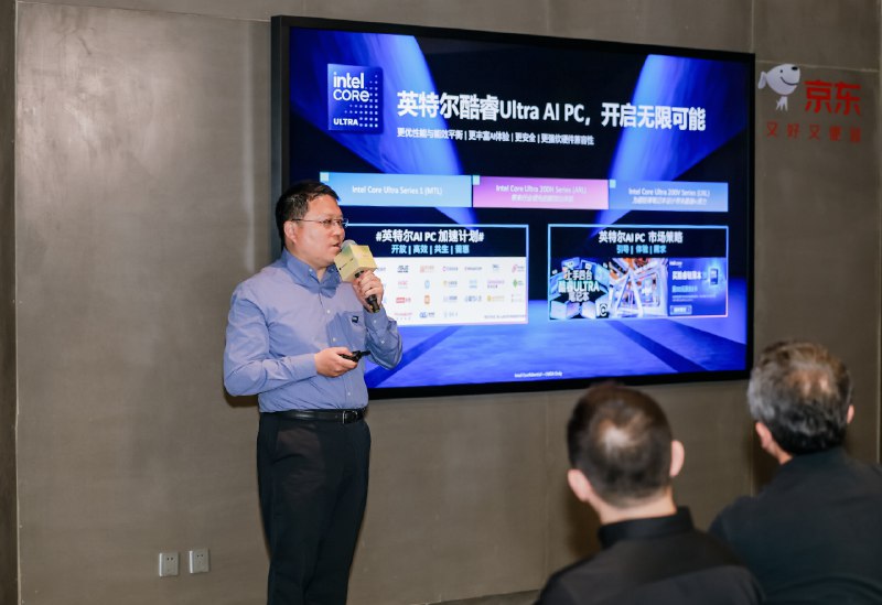 《在企业级案例中进阶Excel》本书精选企业实战案例，涵盖数据分析、动态报表与自动化工具应用，直击职场核心需求