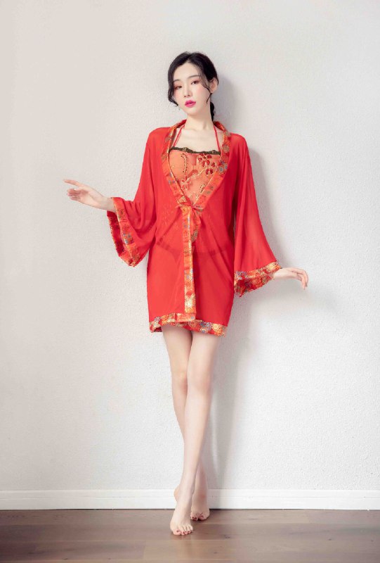 《乱世枭雄 全485回 单田芳》单田芳大师以标志性的沙哑嗓音，将张作霖从草莽到东北王的传奇人生娓娓道来