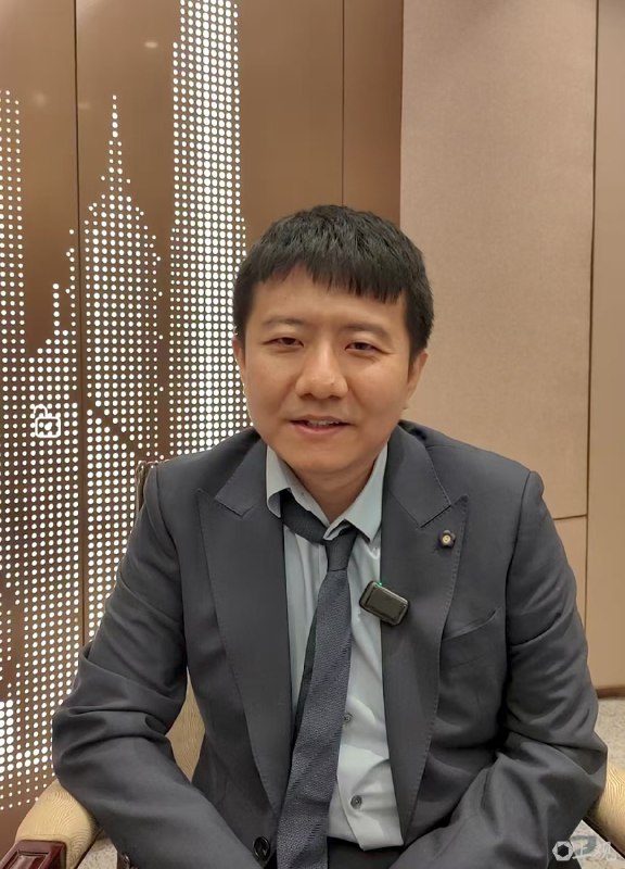 《摆脱题海奥数班，24堂颠覆传统的数学课高效提升成绩》告别枯燥刷题，用24堂创新课程点燃数学思维