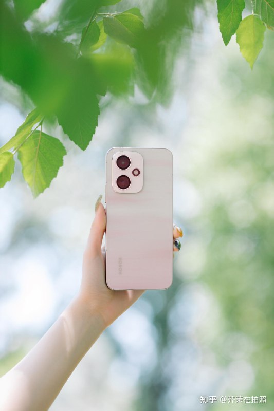 《全新手机摄影视频课程》从零基础到手机摄影高手，本课程系统讲解构图、光影、人像、风光等核心技巧，更有短视频运镜与剪辑实战教学