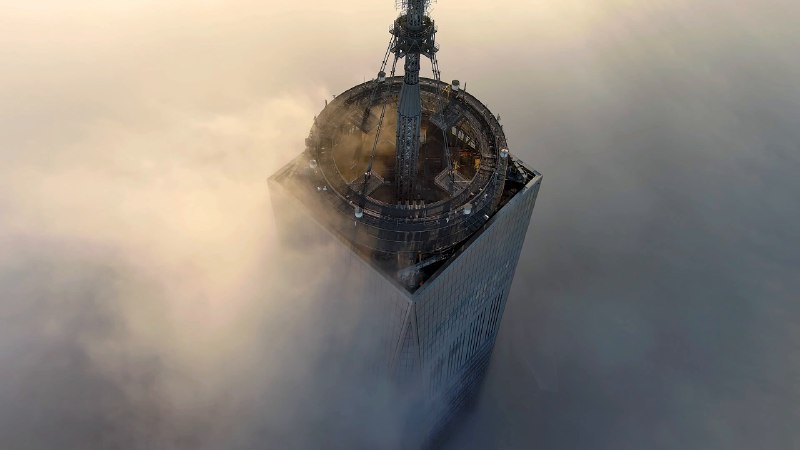 《坏男孩学院-负距离沟通30天聊天课程1G》本课程专为渴望提升异性吸引力的男性设计，通过30天系统训练，深入解析“负距离沟通”核心技巧