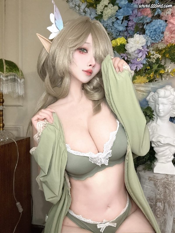 《Rioko凉凉子 – 碧蓝航线 七省 内衣》性感与优雅并存，七省的内衣造型完美展现角色魅力，细节精致令人心动️ #碧蓝航线 #七省内衣 #Cosplay #Rioko凉凉子 2025-08-15 22:47:34🔗 